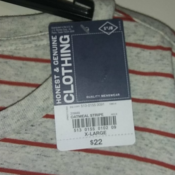 St. Johns Bay Mens Gray/Red  Crew Neck T-Shirt XL - Picture 2 of 5